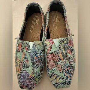 NWOB Toms Alpargata Mosaic Multicolor Slip On Shoes Size 6.5